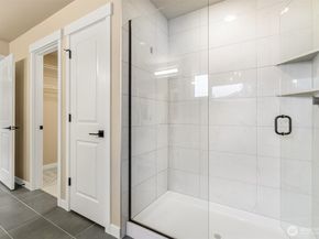 21707 2nd Avenue SE, Bothell WA 98021