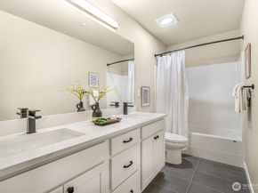21707 2nd Avenue SE, Bothell WA 98021