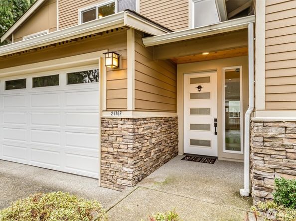 21707 2nd Avenue SE, Bothell WA 98021