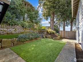 712 Alder Street, Edmonds WA 98020