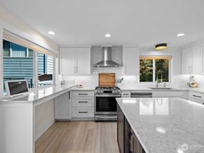 712 Alder Street, Edmonds WA 98020