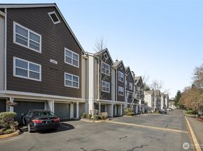 3116 164th Street SW 1005, Lynnwood WA 98087