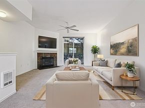 3116 164th Street SW 1005, Lynnwood WA 98087