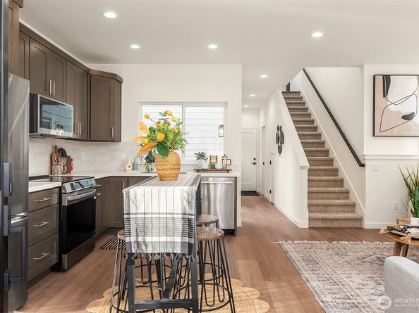 12002 20th Street NE 3, Seattle WA 98125