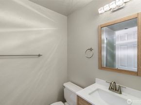 18604 48th Place S, SeaTac WA 98188