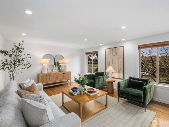 17909 73rd Avenue W, Edmonds WA 98026