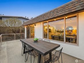 17909 73rd Avenue W, Edmonds WA 98026