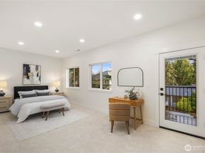 10416 130th Avenue NE, Kirkland WA 98033