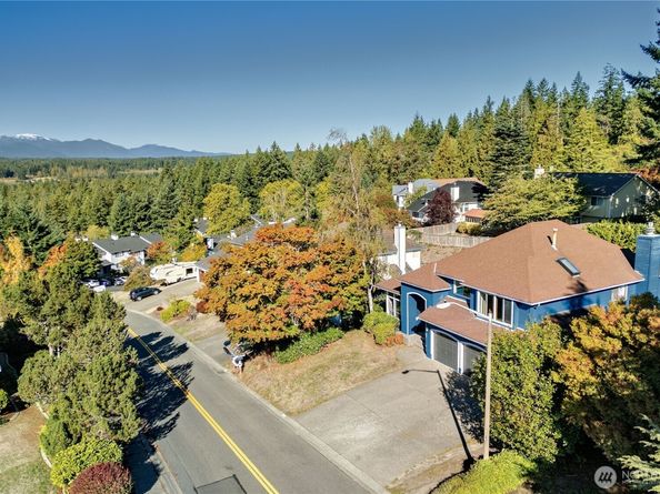 12281 Ridgepoint Circle NW, Silverdale WA 98383