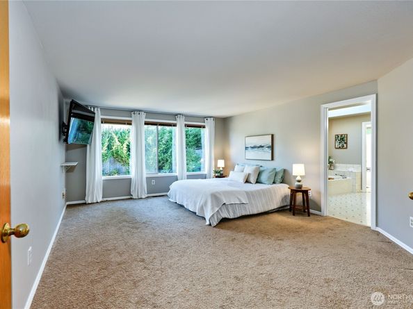 12281 Ridgepoint Circle NW, Silverdale WA 98383