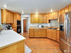 12281 Ridgepoint Circle NW, Silverdale WA 98383
