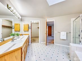12281 Ridgepoint Circle NW, Silverdale WA 98383