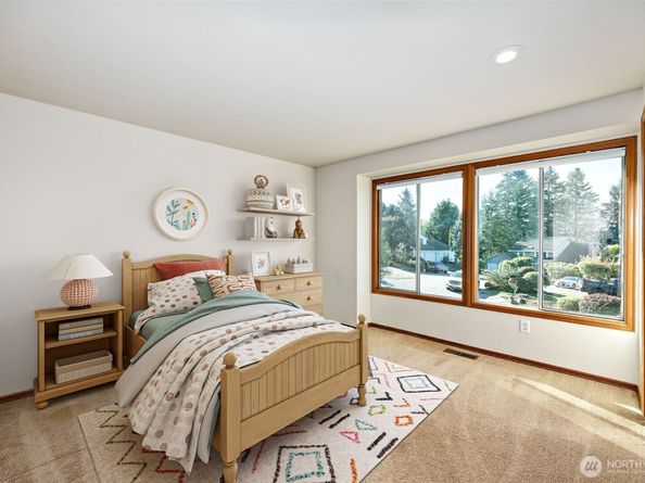 12281 Ridgepoint Circle NW, Silverdale WA 98383
