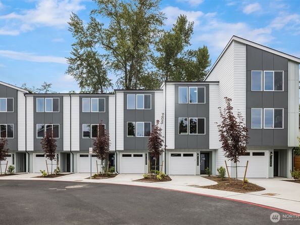 1516 Hollow Dale Place C, Everett WA 98204