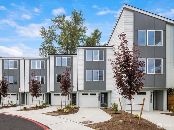 1516 Hollow Dale Place C, Everett WA 98204