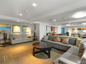 15100 6th Avenue SW 523, Burien WA 98166