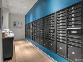 15100 6th Avenue SW 523, Burien WA 98166