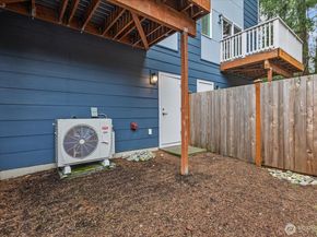 23413 Edmonds Way A2, Edmonds WA 98026