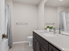 23413 Edmonds Way A2, Edmonds WA 98026