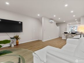 23413 Edmonds Way A2, Edmonds WA 98026