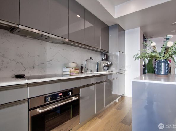 1808 Minor Avenue 1700, Seattle WA 98101