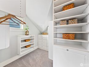 1238 3rd Avenue N, Seattle WA 98109