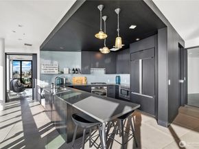 590 1st Avenue S 1005, Seattle WA 98104