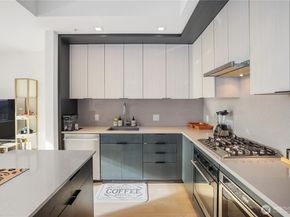 590 1st Avenue S 1005, Seattle WA 98104