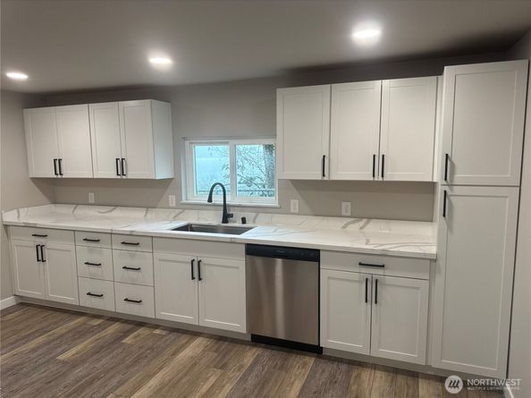 4123 McCall Boulevard W, Bremerton WA 98312