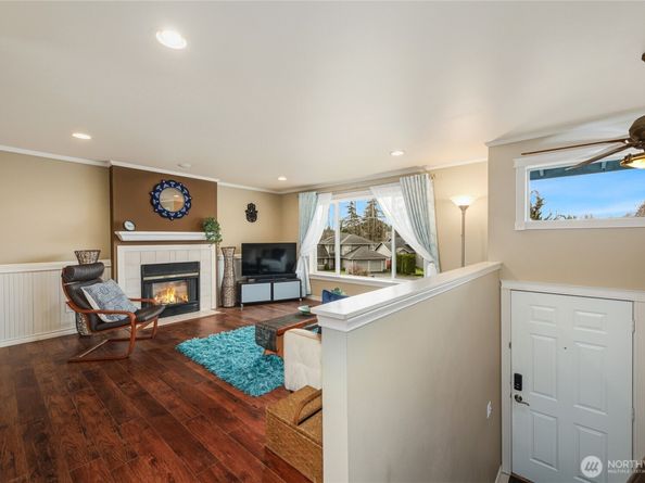 3929 205th Place SW, Lynnwood WA 98036