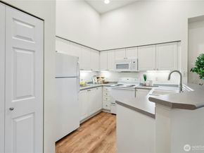 16125 Juanita Woodinville Way NE 2202, Bothell WA 98011