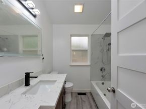 13410 40th Avenue S, Tukwila WA 98168