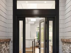 11710 Arrow Point Drive NE, Bainbridge Island WA 98110