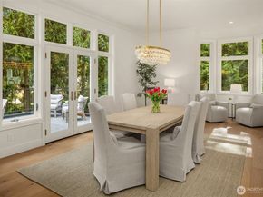 11710 Arrow Point Drive NE, Bainbridge Island WA 98110