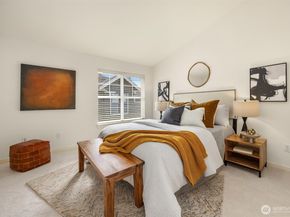 1848 NE Kenyon Court, Issaquah WA 98029