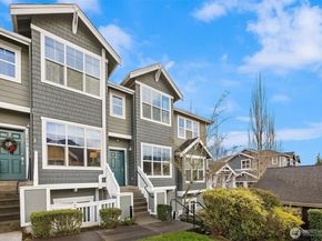 1848 NE Kenyon Court, Issaquah WA 98029