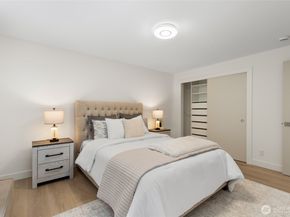 8920 168th Avenue NE, Redmond WA 98052