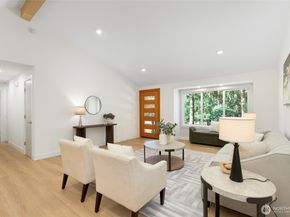 8920 168th Avenue NE, Redmond WA 98052