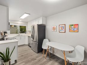 1729 18th Avenue 201, Seattle WA 98122