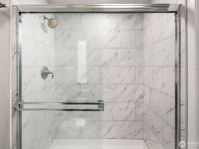 1729 18th Avenue 201, Seattle WA 98122
