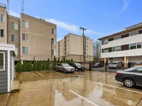 1729 18th Avenue 201, Seattle WA 98122