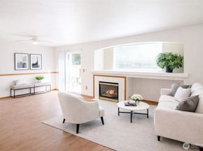 103 96th Avenue SE A, Lake Stevens WA 98258