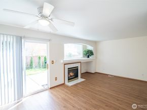 103 96th Avenue SE A, Lake Stevens WA 98258