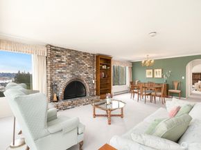 3113 W Harley Street 3115, Seattle WA 98199