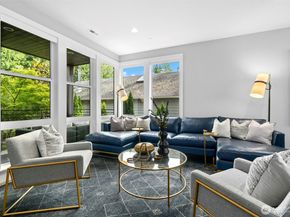 7829 NE 121st Lane A, Kirkland WA 98034