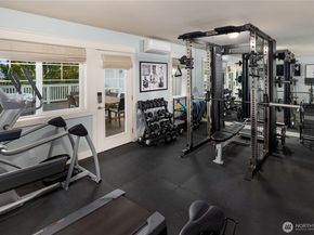 6016 Princeton Avenue NE, Seattle WA 98115