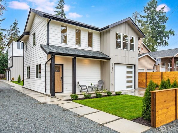 12531 25th Avenue NE Unit C, Seattle WA 98125