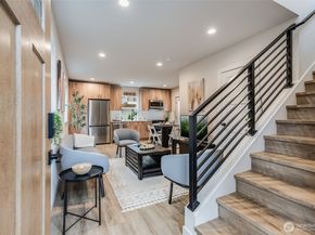 12531 25th Avenue NE Unit C, Seattle WA 98125