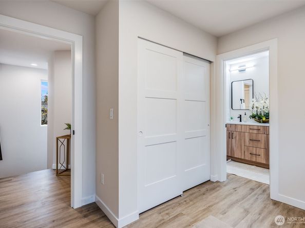 12531 25th Avenue NE Unit C, Seattle WA 98125