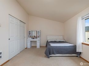 12049 32nd Avenue NE C, Seattle WA 98125